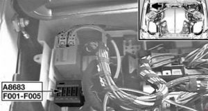 BMW 5-Series – wiring diagram - fuse box diagram – engine compartment – S85